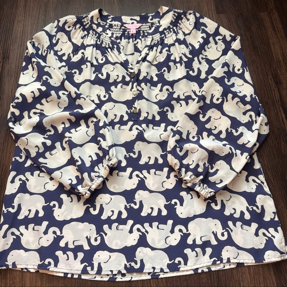 Lilly Pulitzer Elsa Elephant Navy and Cream Patterned Top - Picture 2 of 8